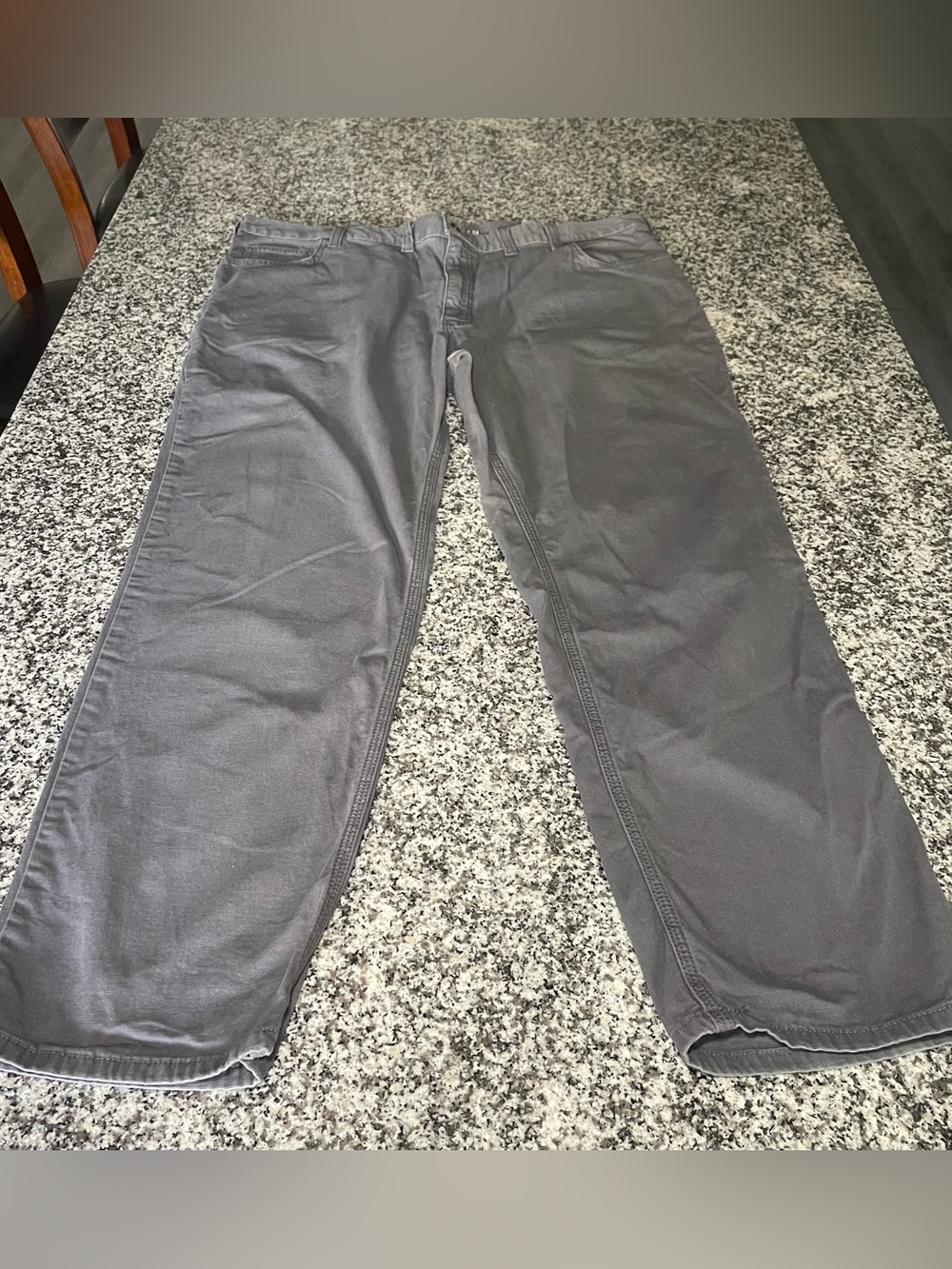 Carhartt relaxed fit canvas work pants men’s 44x32 gray rugged durable outdoors